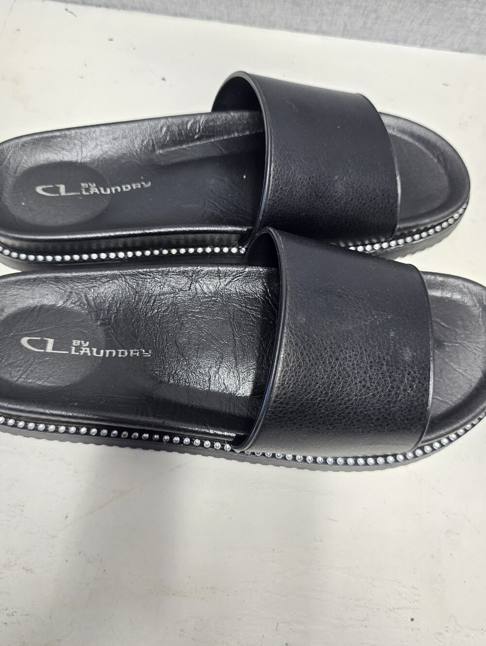 Chinese Laundry Black Studded Rhinestone Detail Women's Slides Sandals Size 8